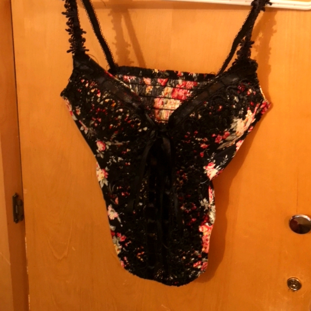 Bustier top
